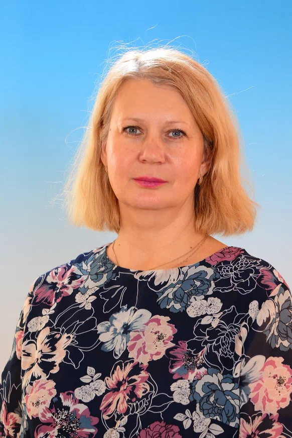 Воспитатель Буркалева Оксана Дмитриевна.